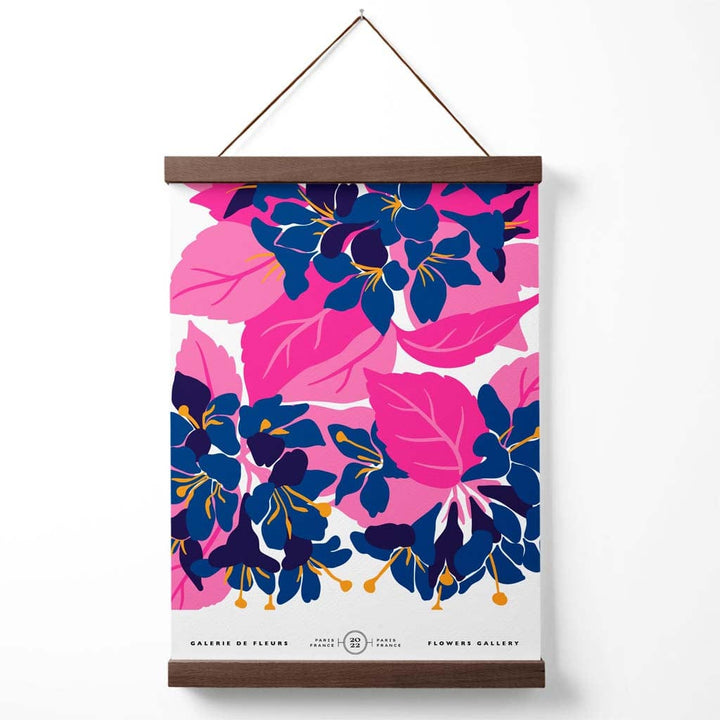 Abstrakt markedsplakat med blå og rosa blomster, inkludert oppheng.