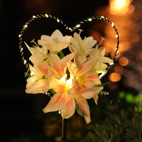 Skanto | Starryfill Hjerteformet Solcellehagebelysning Med Hvite Lilje Blomster - 25 Led Varme Hvit