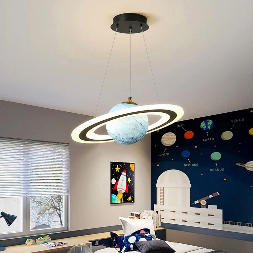 Barnas rom LED hengelampe - CosmoGlow | Skanto