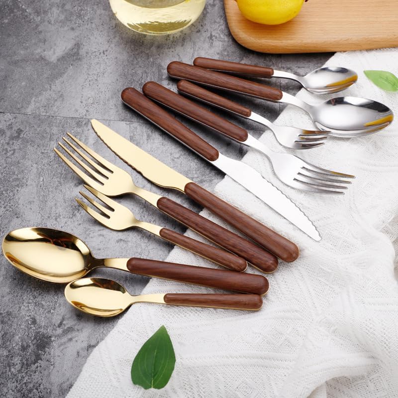 Skanto | Stål Flatware Set med Trehåndtak