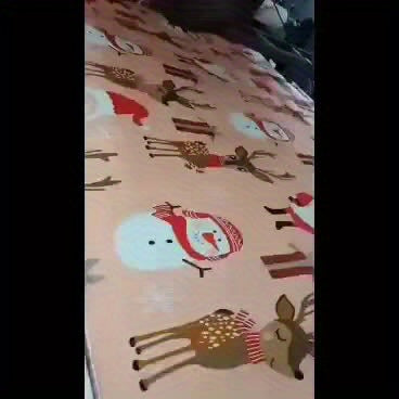 FestiveSnuggle - Luksus Jule Fleece Teppe for Høytiden Skanto