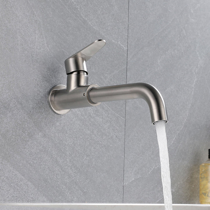 Moderne veggmontert ettgreps blandebatteri til badet