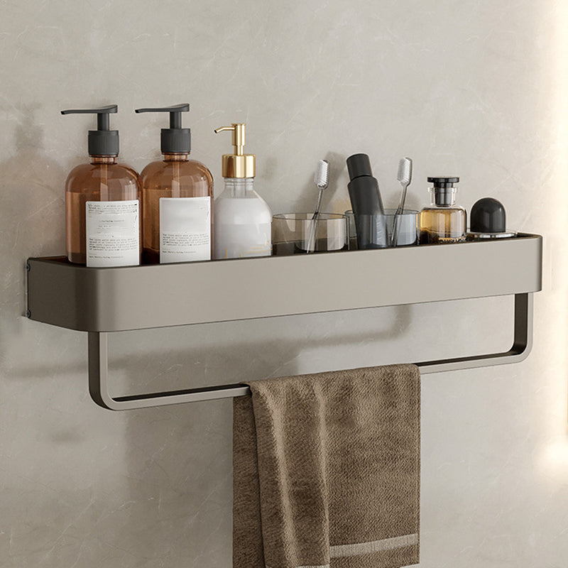 Moderne baderomstilbehørsett i aluminium, grå baderomshylle