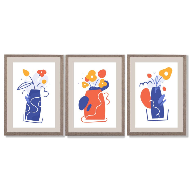 Bohemsk minimalistisk blomstertrykk i blått og oransje – sett med 3 innrammede kunsttrykk