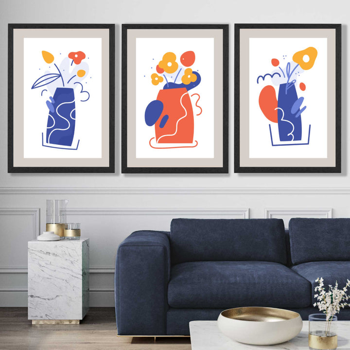 Bohemsk minimalistisk blomstertrykk i blått og oransje – sett med 3 innrammede kunsttrykk