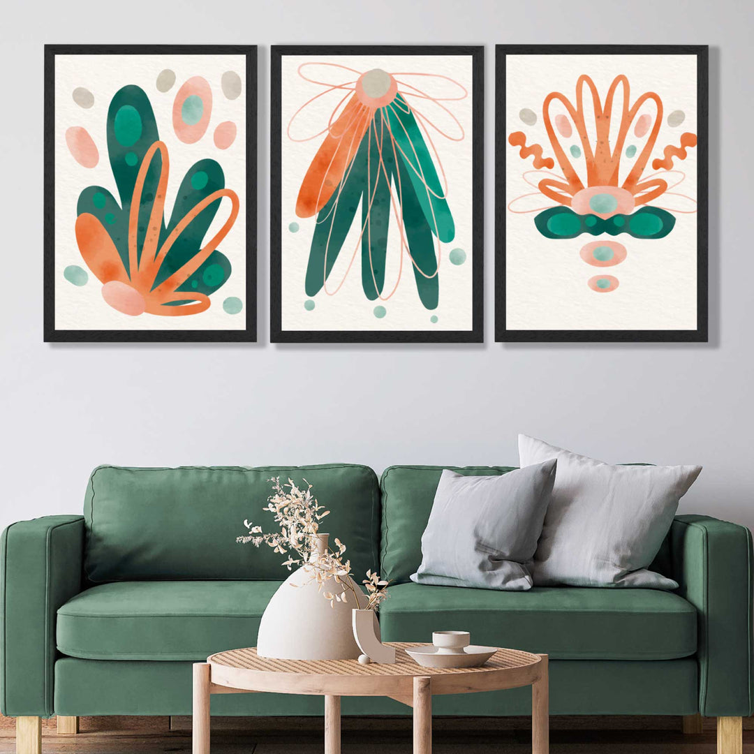 Abstrakt grønt og oransje blomstermønster, 3 innrammede kunsttrykk