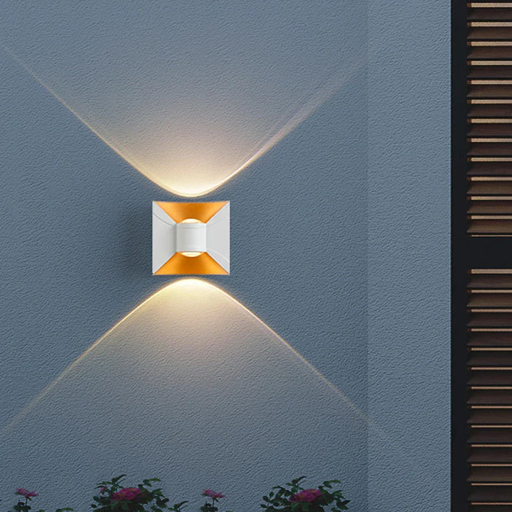 Moderne LED utendørs vegglampe – Vanntett vegglampe for hage og terrasse | Skanto