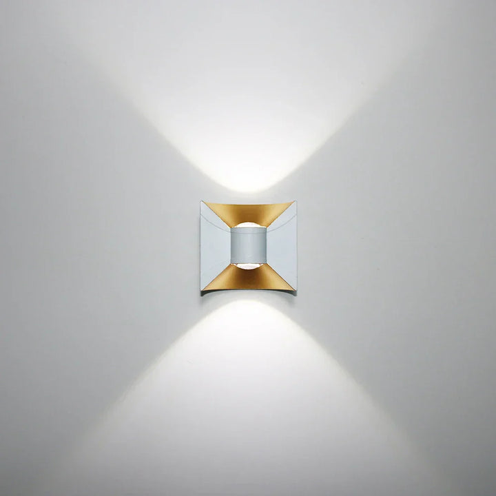 Moderne LED utendørs vegglampe – Vanntett vegglampe for hage og terrasse | Skanto