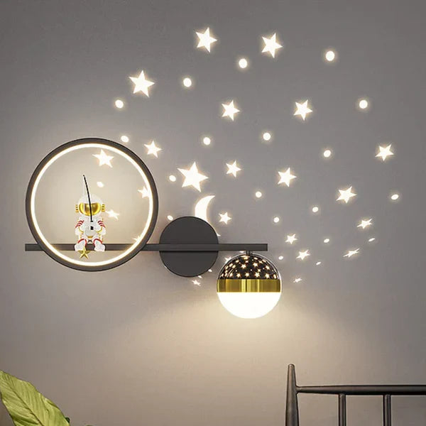 Vegglampe for barnerom - GlowNest | Skanto