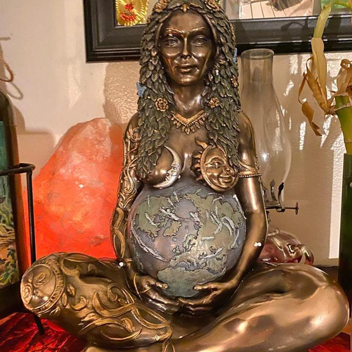 Skanto | Mor Jord Gudinne Statue