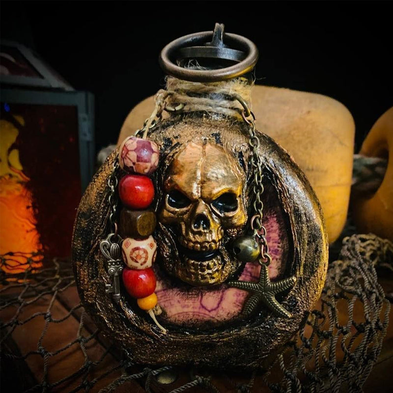 Skull Pirate Rum Flaske laget av harpiks | Skanto