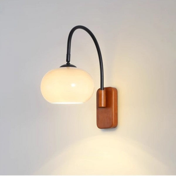 Skanto | Elegansen av glass og tre på veggen din