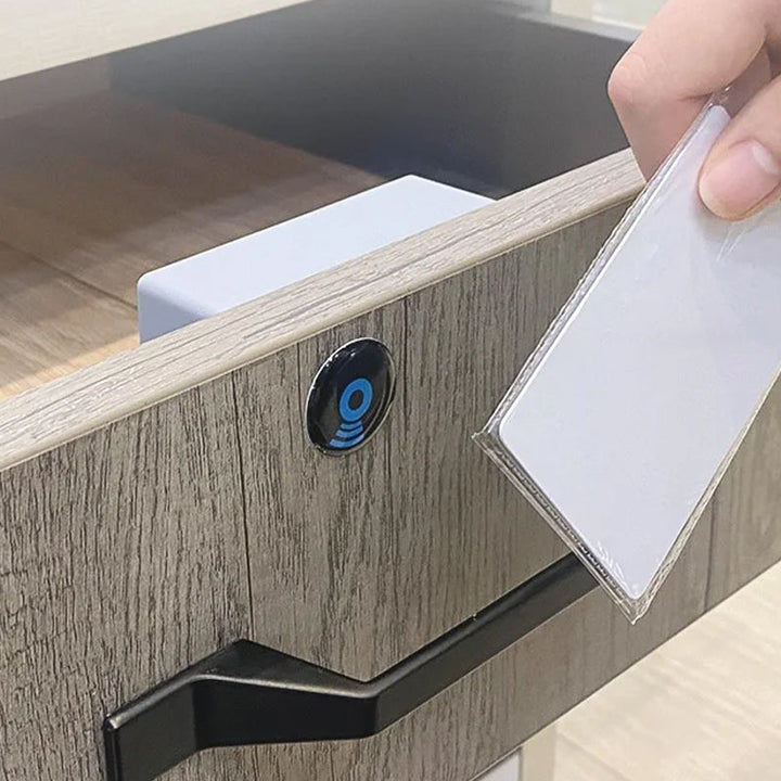 Elektronisk skaplås DIY for tre skuffeskap | Skanto
