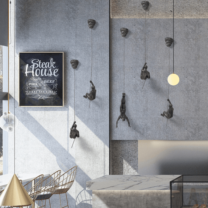 Skanto | Klatrende Mann Vegg Skulptur Sett – Moderne Harpiks Kunst
