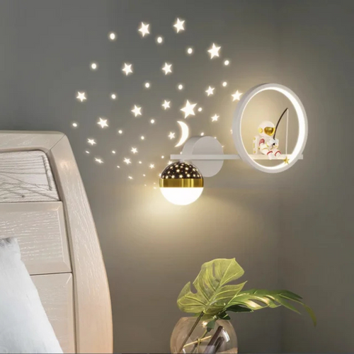 Skanto | Astronaut LED Vegglampe