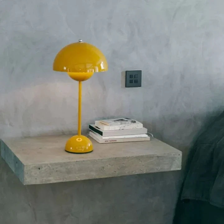 Skanto | Moderne bordlampe