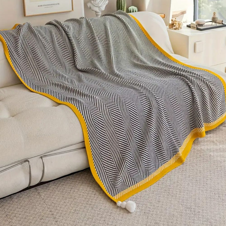 Skanto | Golden Chevron Luxe Blanket