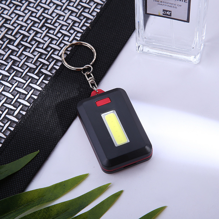 Mini-LED-lommelykt nøkkelring | Skanto