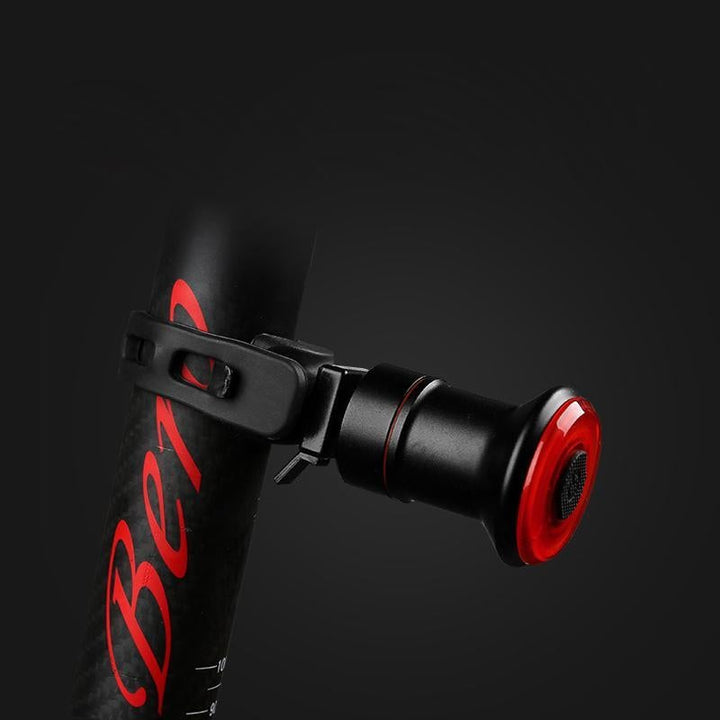 VeloSafe Slim – USB-oppladbart intelligent sykkel baklys med bremsesensor | Skanto