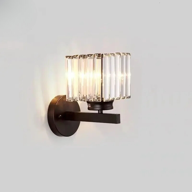 CrystalLuxe - Elegant Krystall LED Veggbelysning Skanto