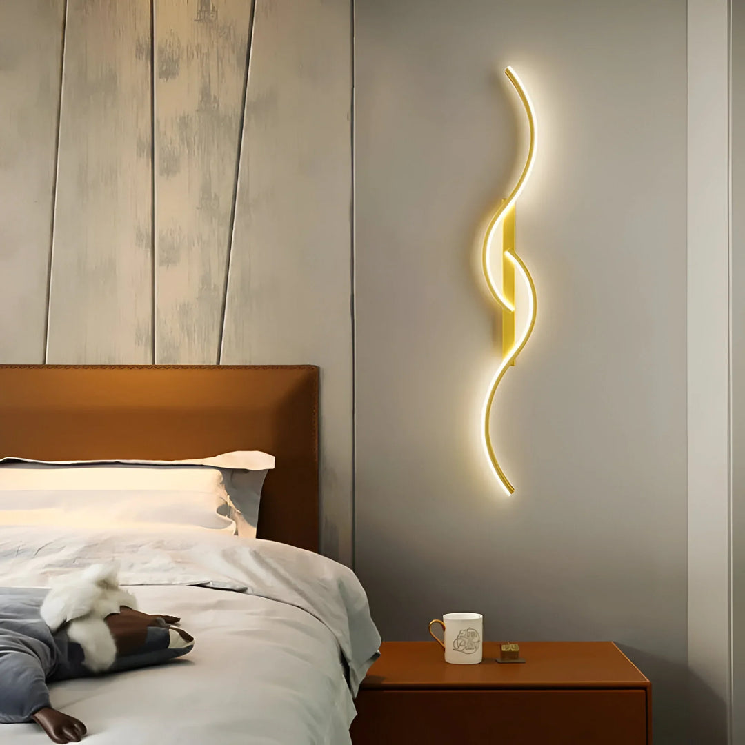 Moderne buet vegglampe for innendørs ambient belysning