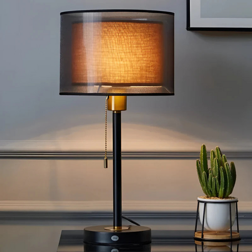 Skanto | Bordlampe med Dobbel Stofskjerm
