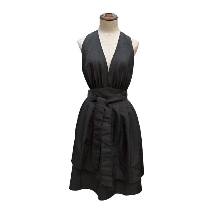 Skanto | V-Hals Halter Svart Bånd-Apron
