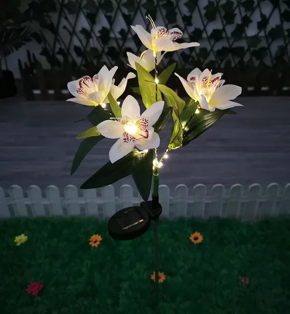 Skanto | Moderne utendørs solbelysning med 7 blomster