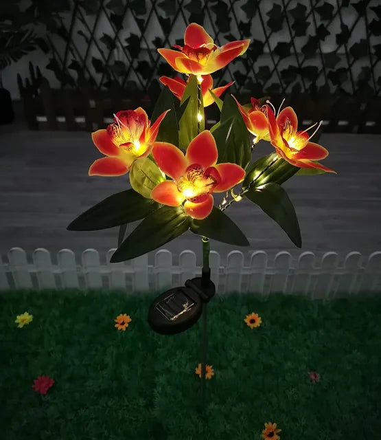 Skanto | Moderne utendørs sollys med 7 blomster