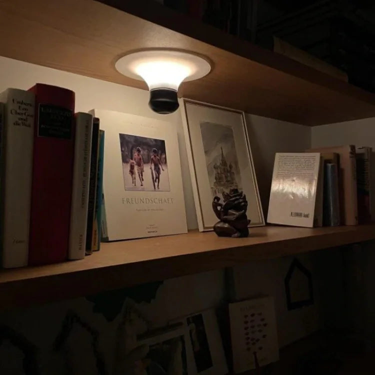 Skanto | LED vegglampe med oppladbart sugefeste