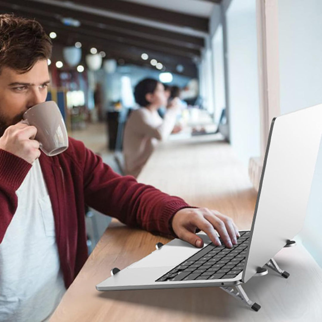 Skanto | Justerbart Laptop Stativ – Sammenleggbar Kjølevifte for kontor og reise – Orvane