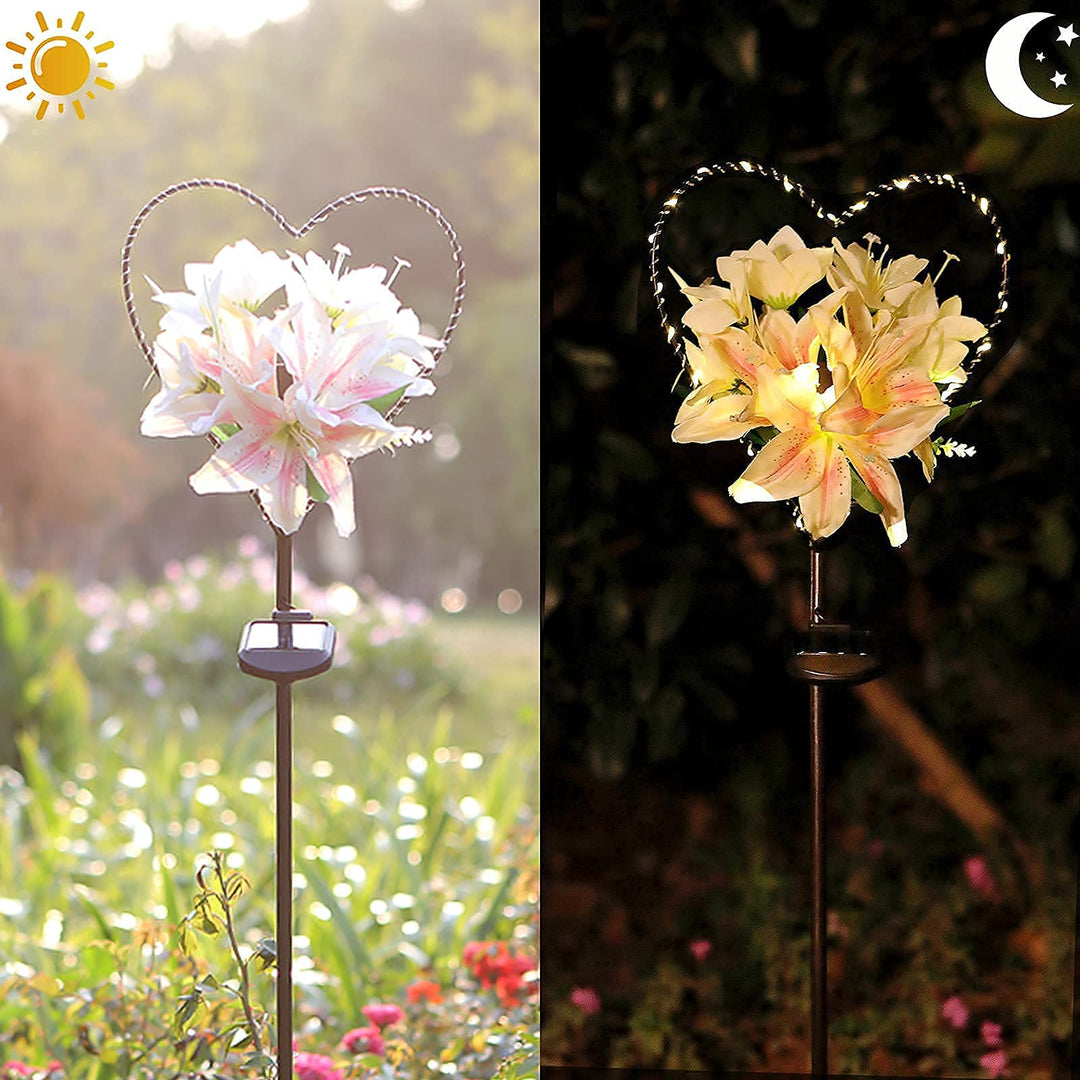 Skanto | Starryfill Hjerteformet Solcellehagebelysning Med Hvite Lilje Blomster - 25 Led Varme Hvit