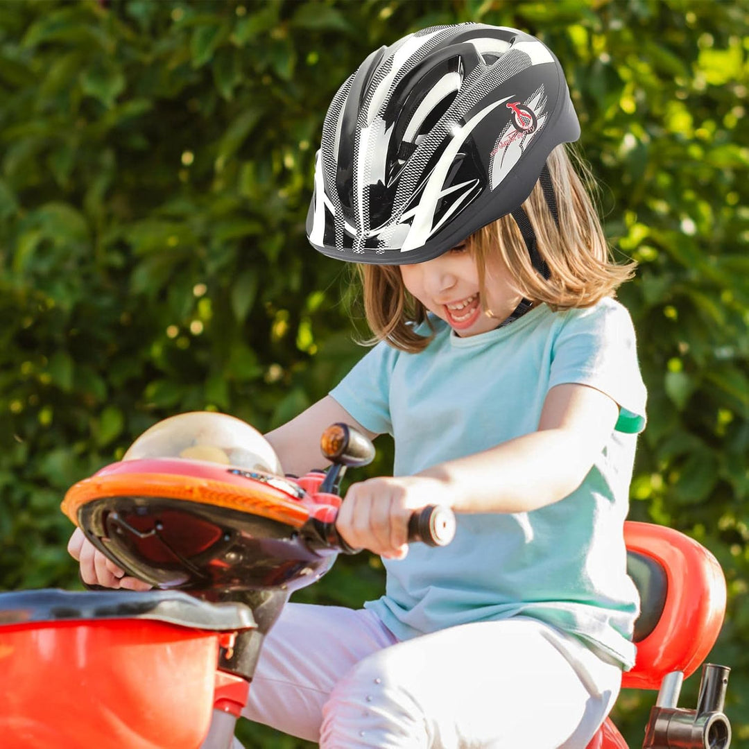 Skanto | Barne sikkerhetshjelm for sykling, skating, scooter og balance bike – Tegneserie design