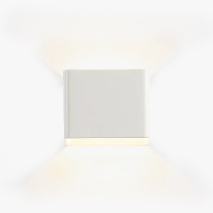 Imogen Moderne firkantet vegglampe