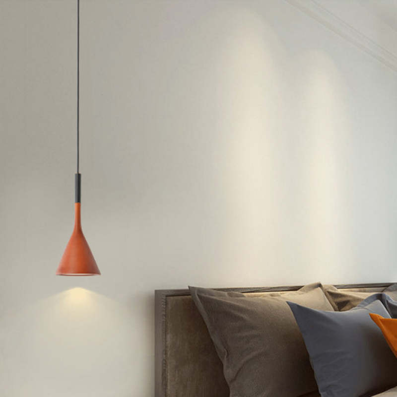 Moderne Trekant Pendellampe - Trionda | Skanto