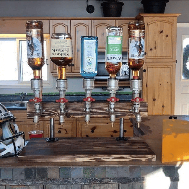 Skanto | Likør Alkohol Whiskey tre Dispenser