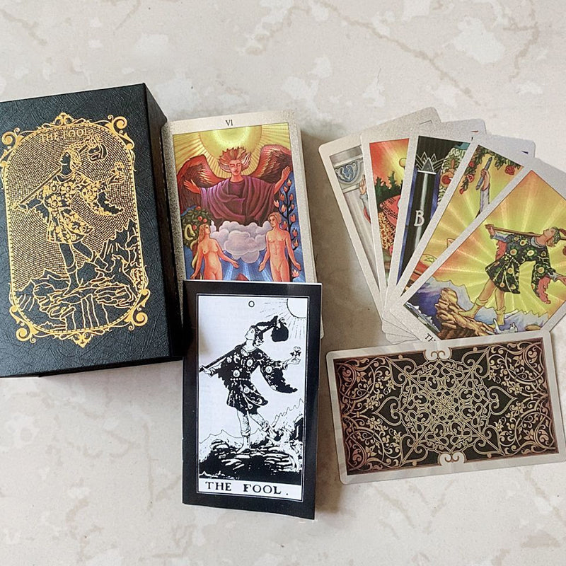Skanto | Utforsk den mystiske verden av tarot Gullfarget tarot