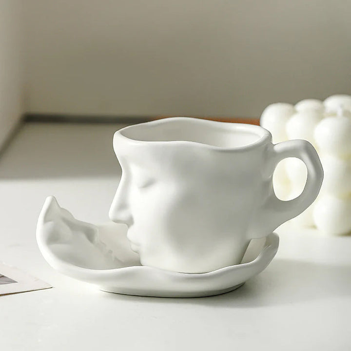 Skanto | KissMug – Fusjonen av kunst, kjærlighet & kaffe glede