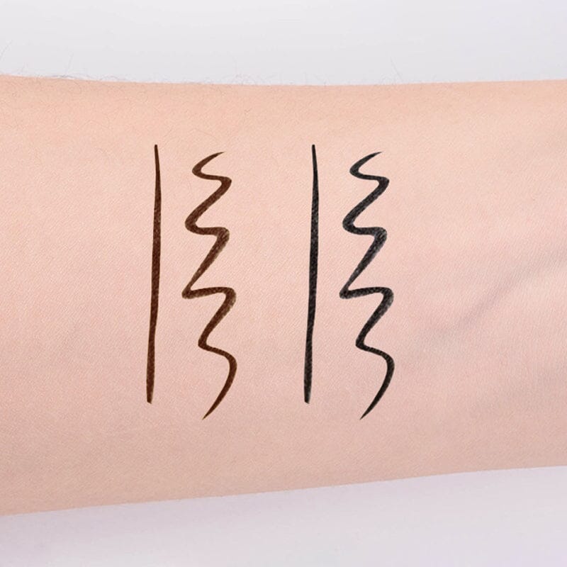 Skanto | Hurtigtørkende og vanntett eyeliner