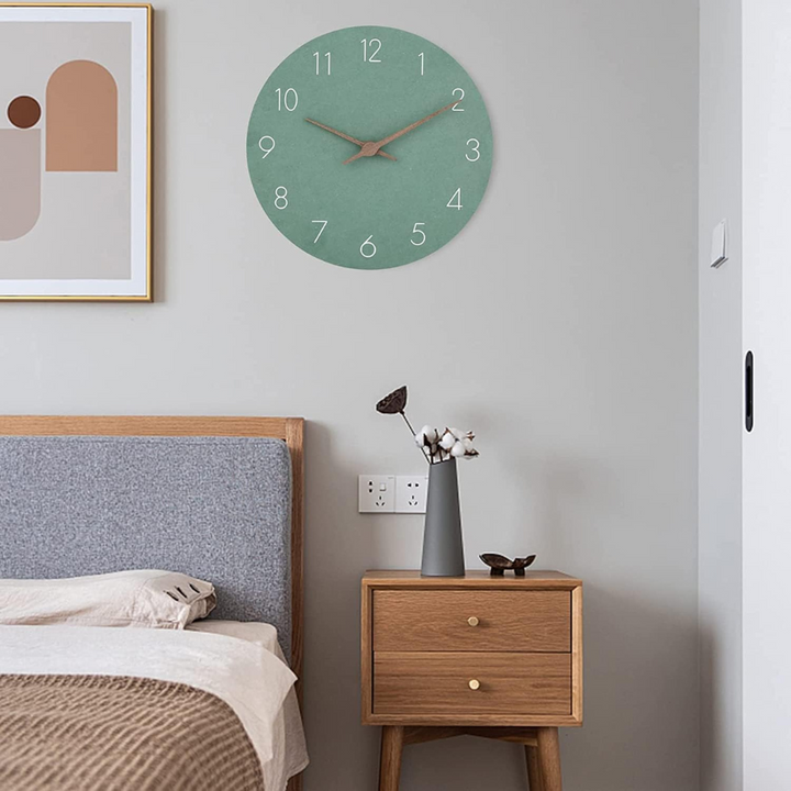 Stor Treveggklokke – Minimalistisk Design med Stille Bevegelse | Skanto