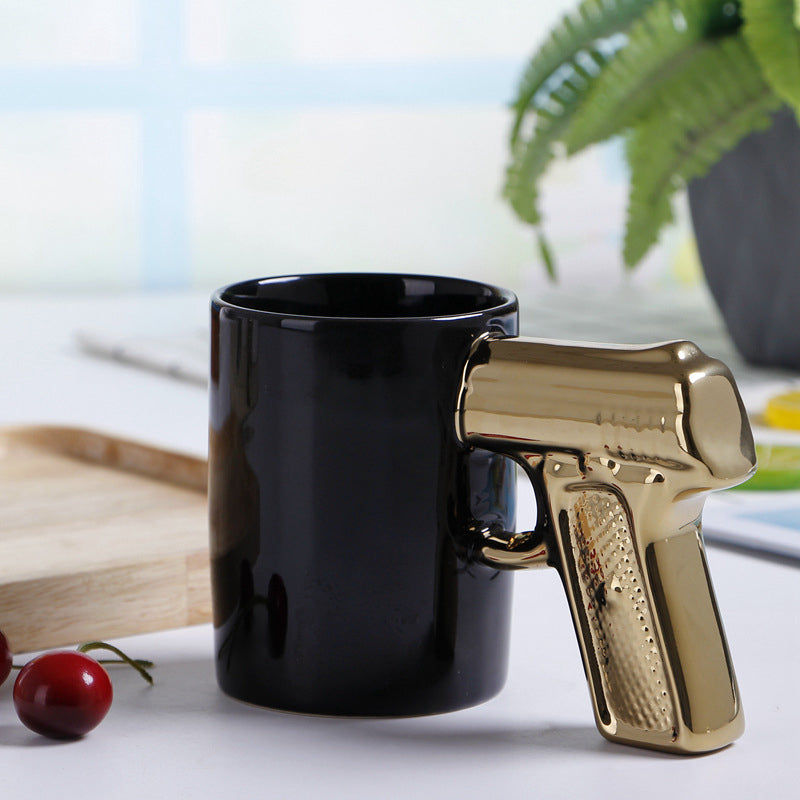 Pistol Grip Mug | Skanto