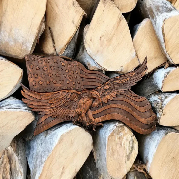 Amerikanische Flagge – Wanddeko aus Holz, håndgeschnitzter Adler, patriotisk dekorasjon