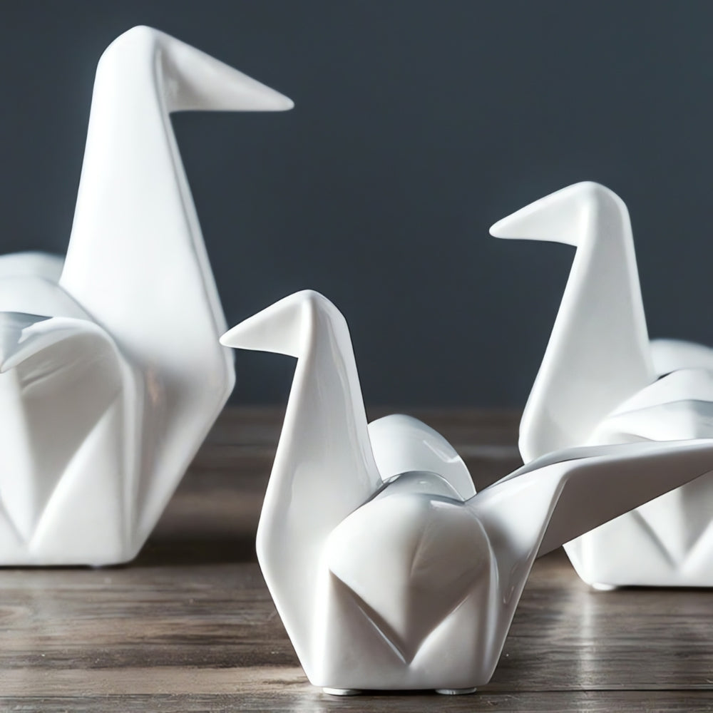 Skanto | Origami-inspirert keramikfugl statue