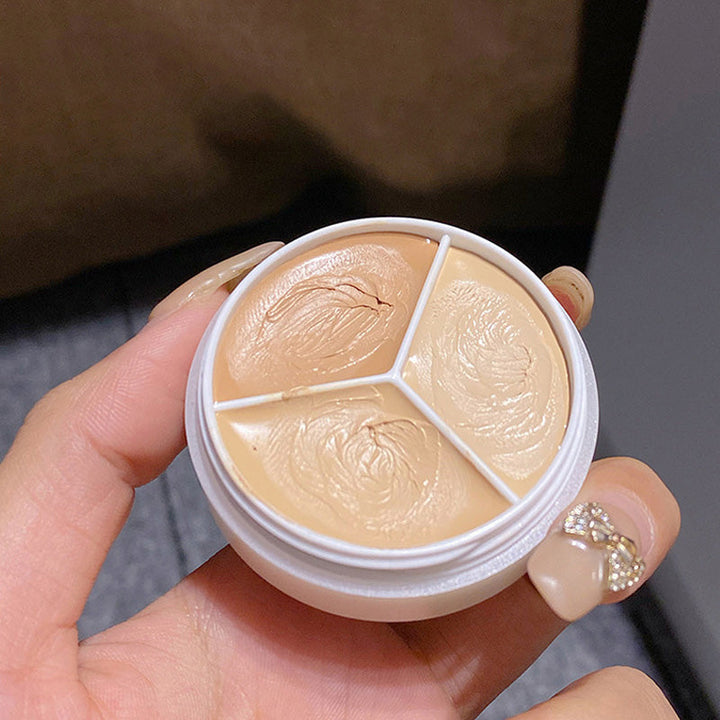Skanto | Tri-Farge Concealer Palette for Akne Flekkene og Mørke Sirkler