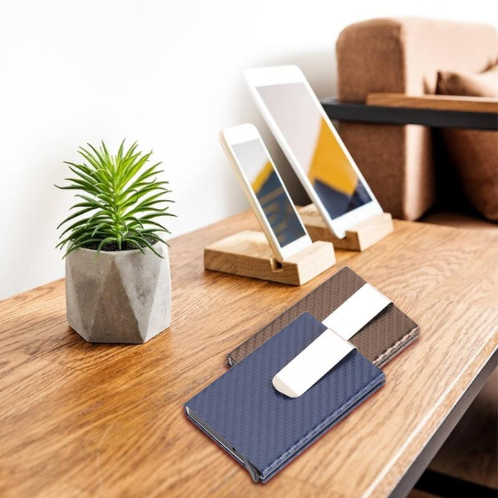 Skanto | Karbonfiber Kortholder