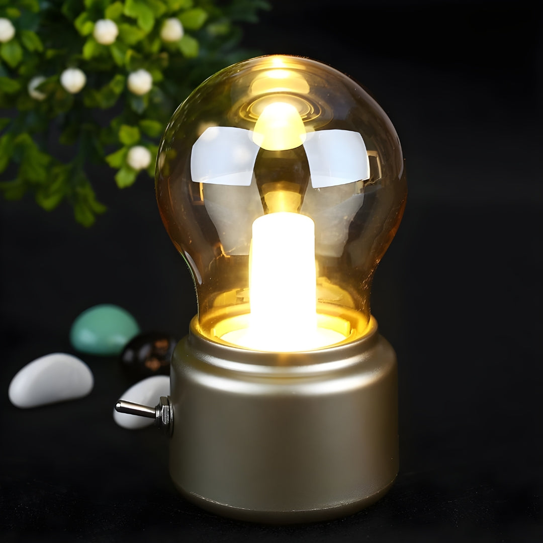 Skanto | Bærbar Retro Bordlampe - LumiRetro