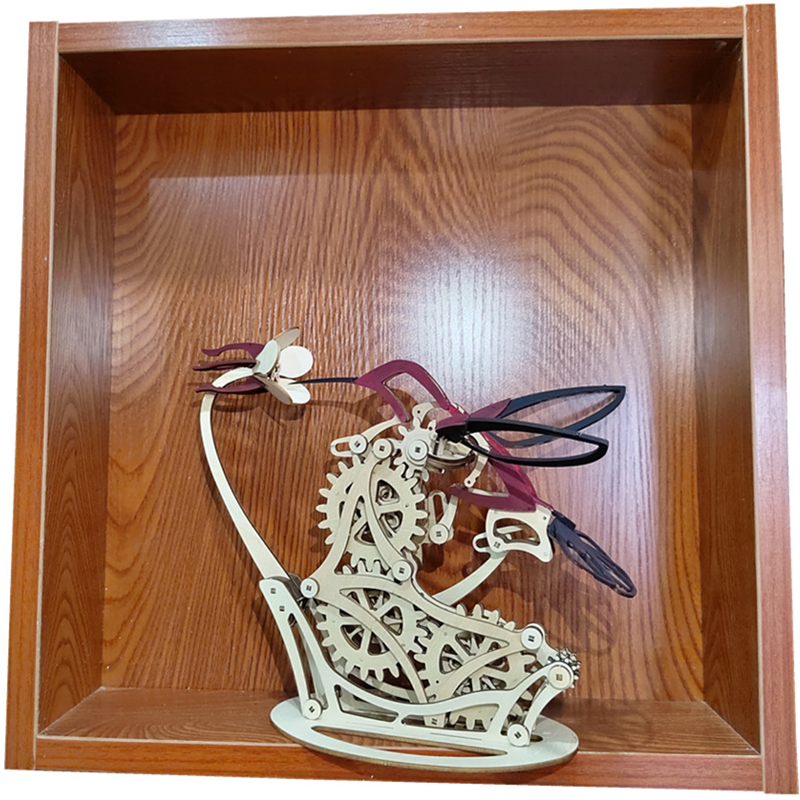 Skanto | Tre kinetisk kolibri skulptur