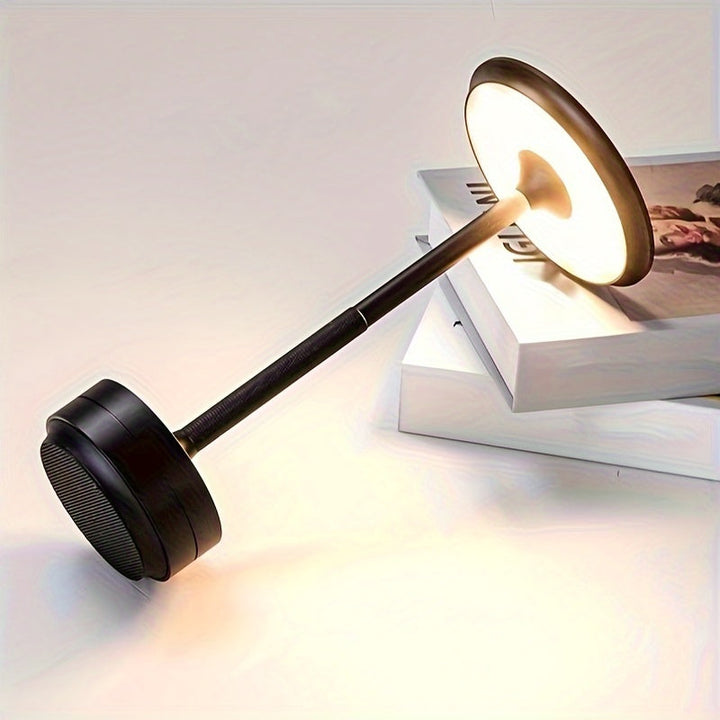 LumiTaf – Moderne LED Bordlampe med USB Skanto