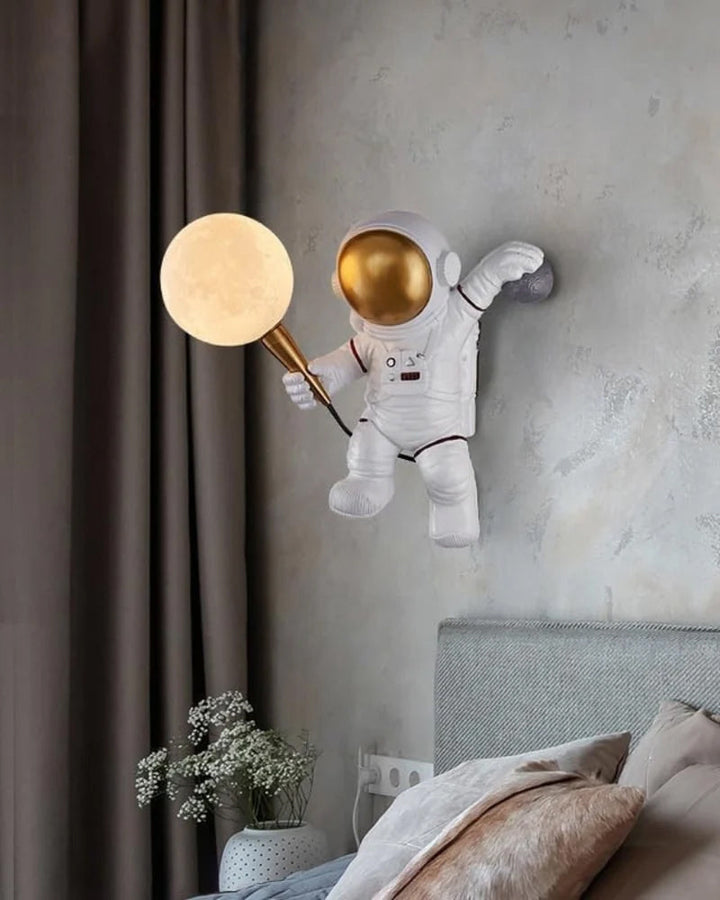Skanto | Astronaut Vegglampe