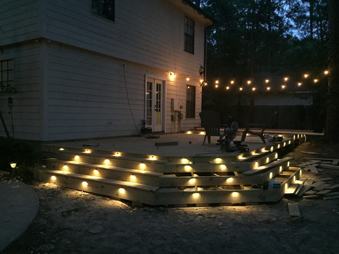 Skanto | Fvtled Pakke med 10 Varmhvite Lavspennings Led Deck Lys for Utendørs Hage- og Sti Belysning